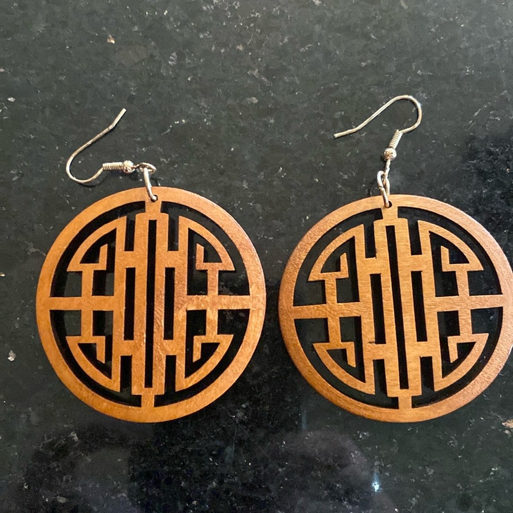 Wood earrings with gold hook